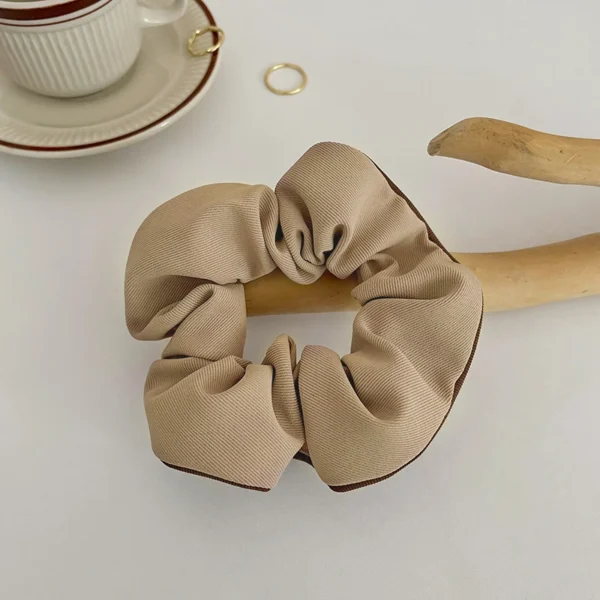 Oversized Lace Scrunchie - Image 8