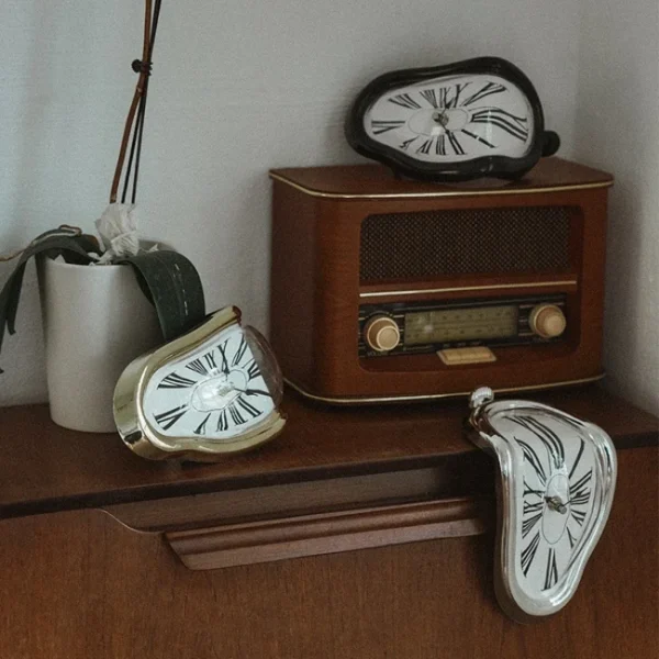 Melting Effect Illusion Home Clock - Image 2