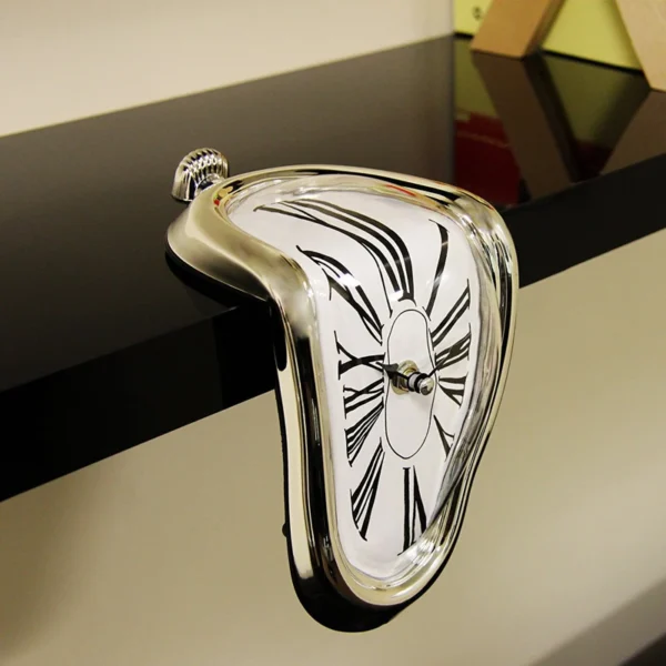 Melting Effect Illusion Home Clock - Image 11