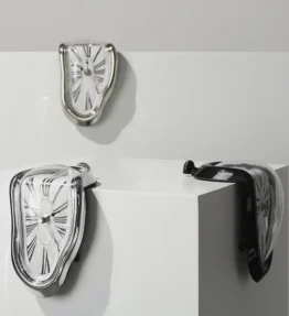 Melting Effect Illusion Home Clock